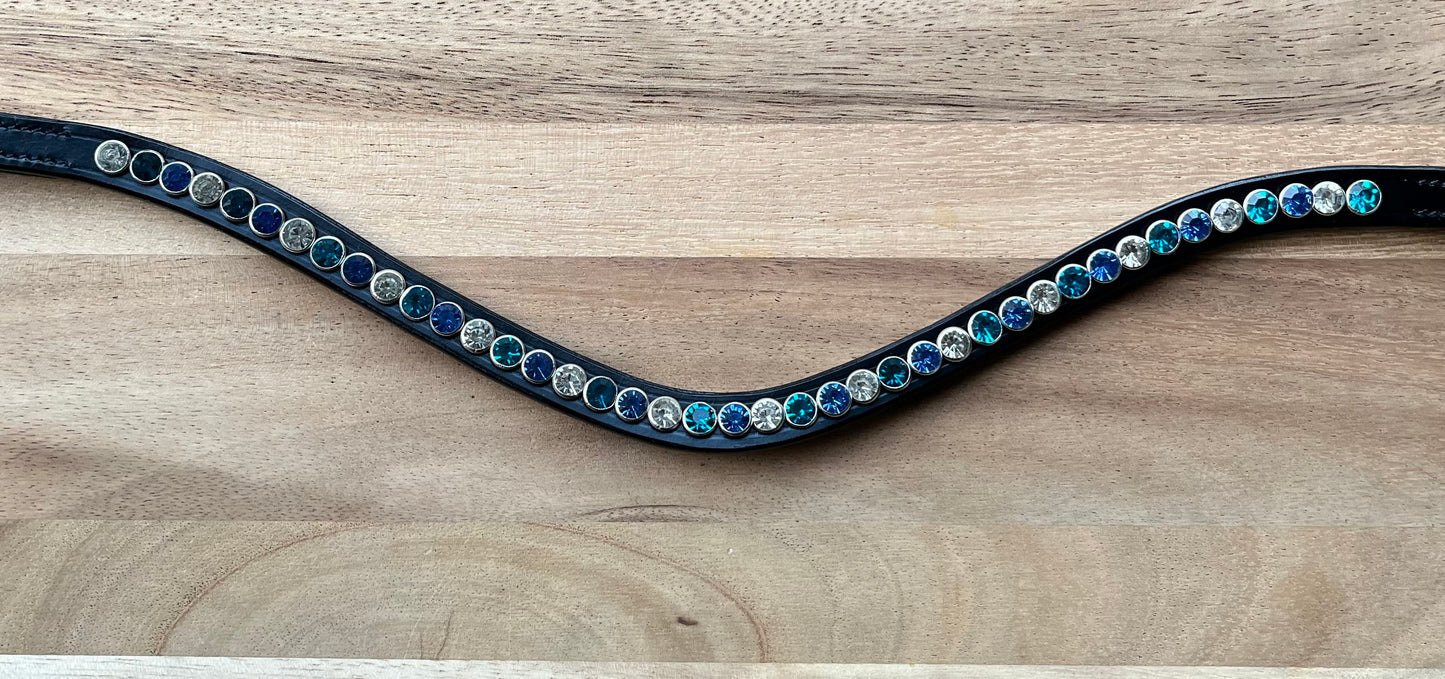 Frontriem enkele rij stenen