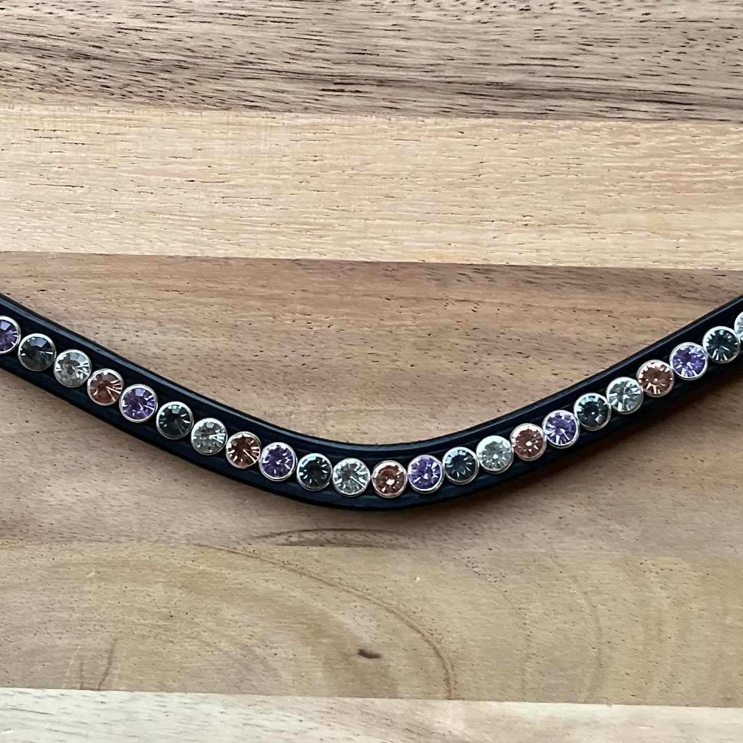 Frontriem enkele rij stenen