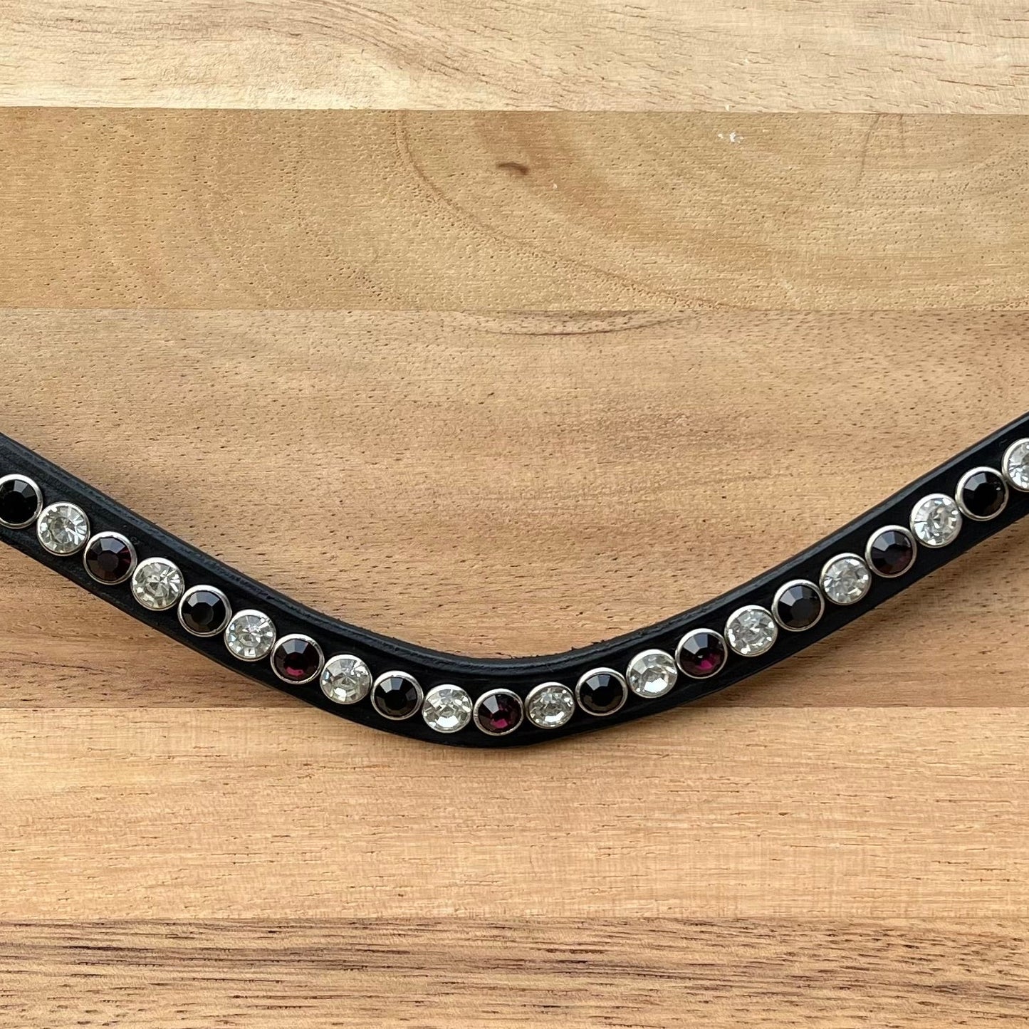 Uit voorraad leverbaar! Frontriem enkele rij amethyst - zilver - zwart